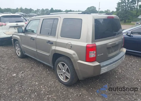 2008 Jeep Patriot Limited from USA, damaged, VIN 1J8FF48W68D513968